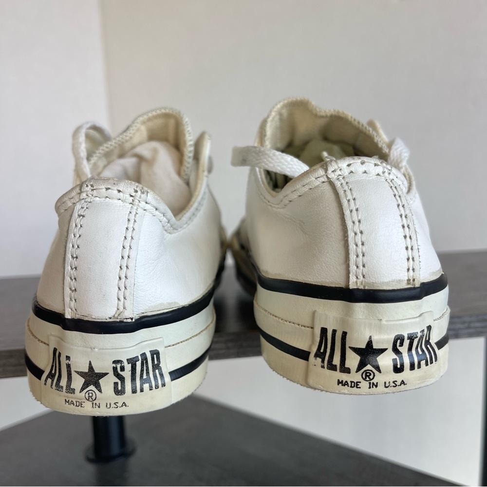 Converse All Star White Leather Sneakers, Size 3Y - Picture 4 of 9